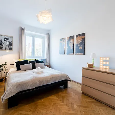 Hetmanska Spacious Apartment Poznan