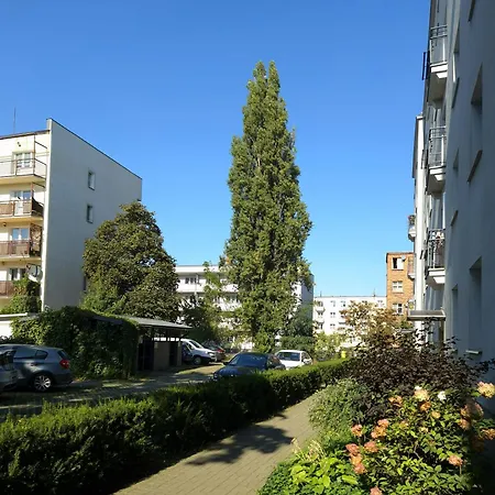 Hetmanska Spacious Апартаменты Познань